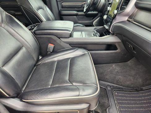 Used 2021 RAM 1500 Limited AWD/4WD image 14