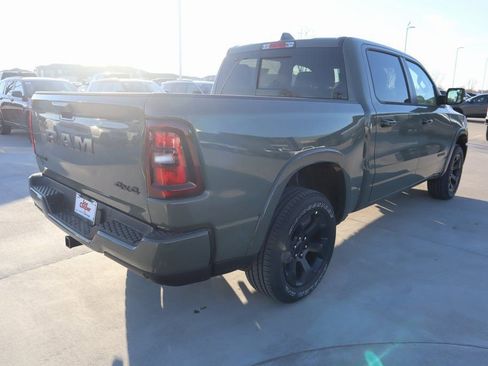 New 2026 RAM 1500 4x4 Crew Cab image 21