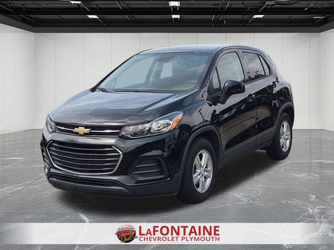 Certified 2019 Chevrolet Trax LS w/ Tint and Cruise Package FWD image 1