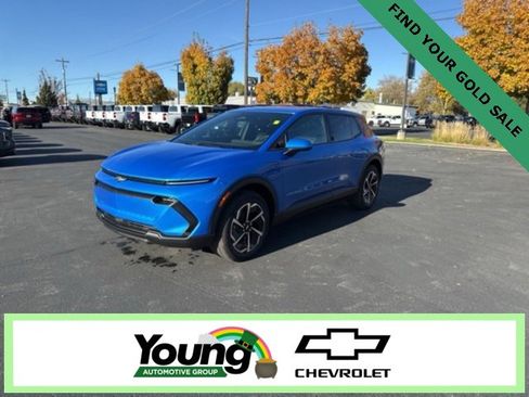 New 2026 Chevrolet Equinox EV LT image 3