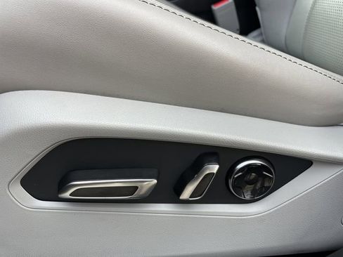 Used 2023 Acura RDX w/ Technology Package image 25