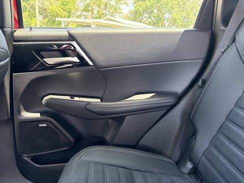 New 2026 Mitsubishi Outlander LE FWD image 16