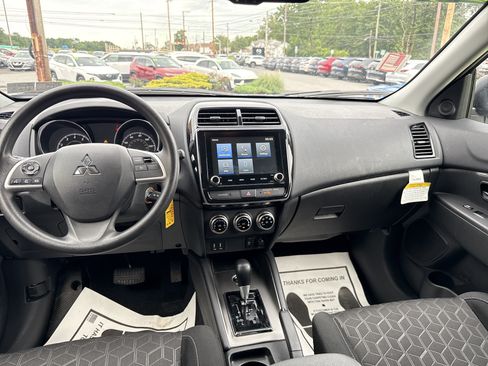 Used 2026 Mitsubishi Outlander Sport ES AWD/4WD image 14