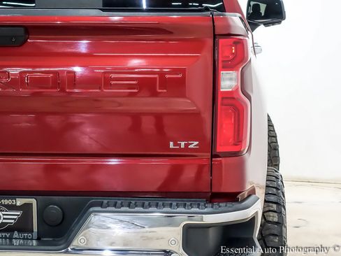 Used 2019 Chevrolet Silverado 1500 LTZ w/ LTZ Plus Package image 8