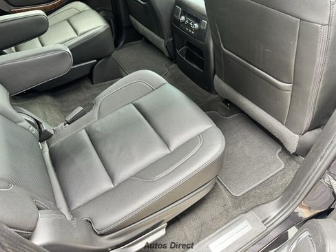 Used 2018 Chevrolet Tahoe Premier AWD/4WD image 31