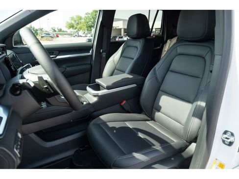 New 2026 GMC Terrain Elevation w/ Elevation Premium Package FWD image 12