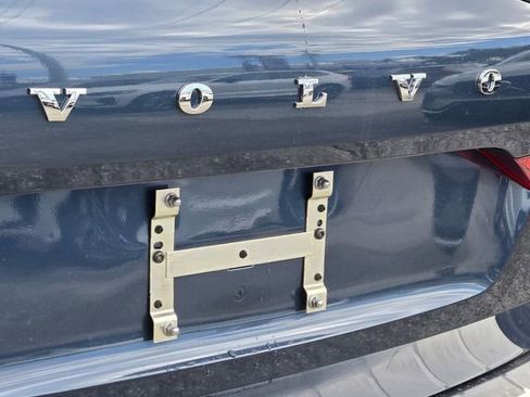 New 2026 Volvo XC60 B5 Ultra w/ Protection Package Premier image 10