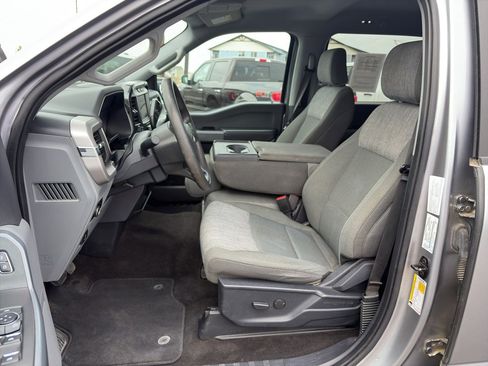 Used 2023 Ford F150 XLT w/ Trailer Tow Package image 17