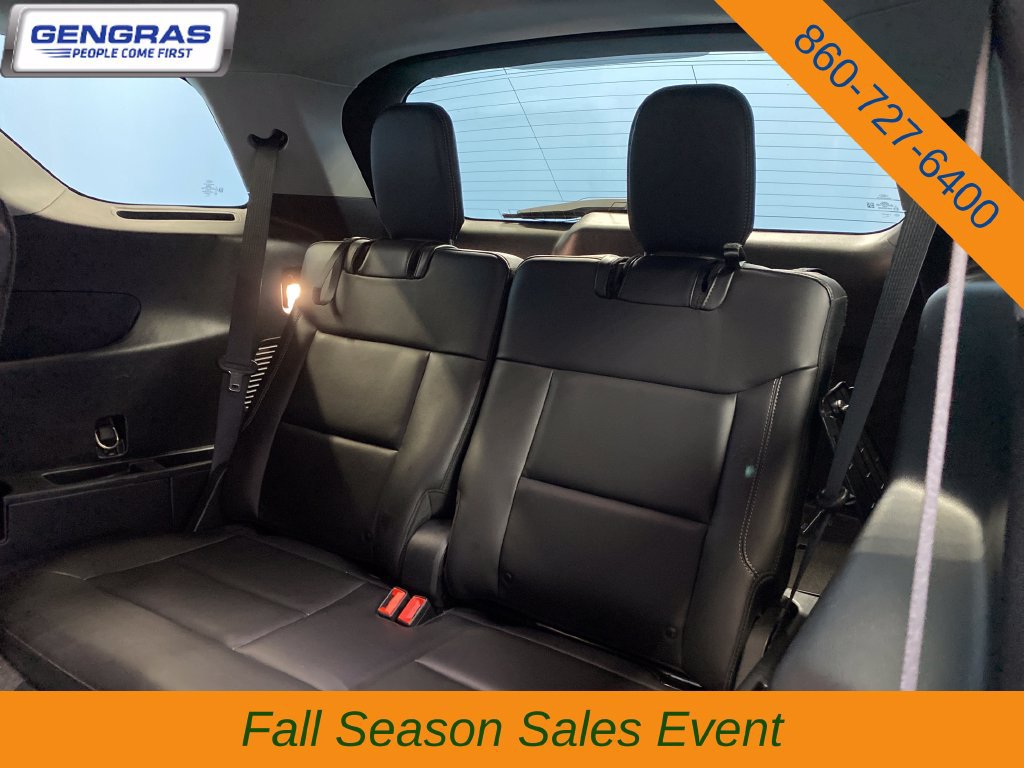 Used 2022 Ford Explorer XLT w/ Equipment Group 202A AWD/4WD image 29
