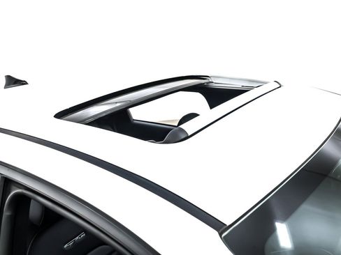 Used 2023 Kia Forte GT-Line w/ GT-Line Premium Package image 23