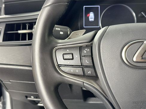 Used 2023 Lexus ES 350 image 17