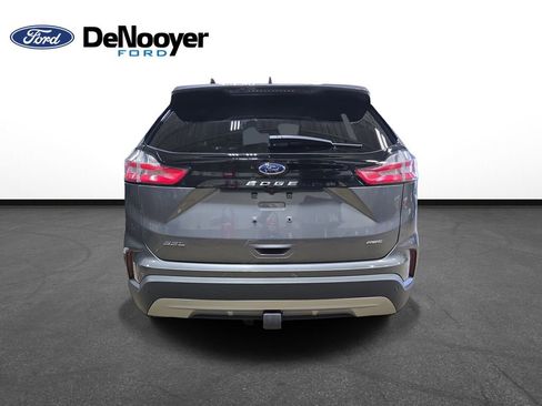 Used 2022 Ford Edge SEL w/ Convenience Package AWD/4WD image 8