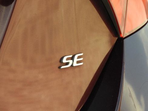 Used 2017 Toyota Corolla SE 50th Anniversary image 11