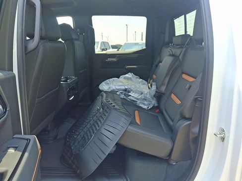 New 2026 GMC Sierra 1500 AT4 w/ AT4 Premium Package AWD/4WD image 6