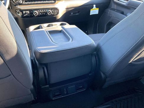 Used 2025 Chevrolet Silverado 3500 LT w/ Safety Package AWD/4WD image 32