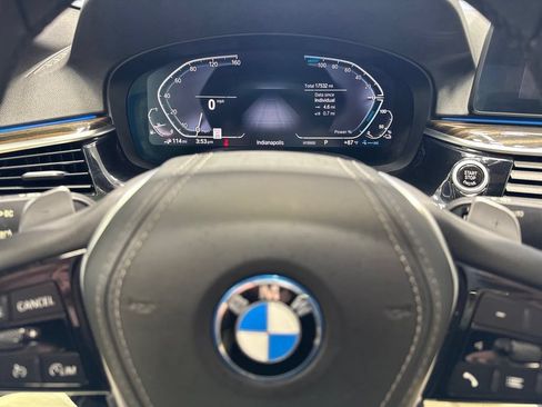 Used 2023 BMW 530e xDrive w/ Premium Package AWD/4WD image 21