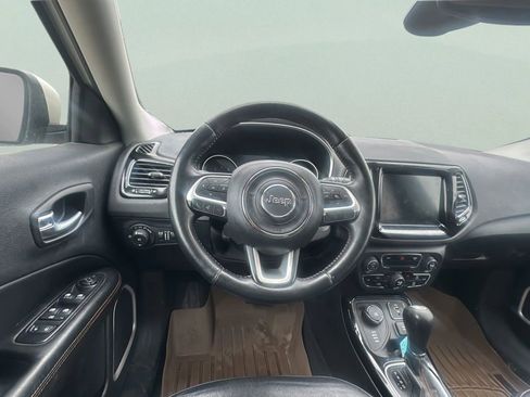 Used 2019 Jeep Compass Limited image 19