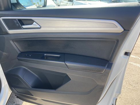 Used 2019 Volkswagen Atlas SE w/ Towing Package AWD/4WD image 26