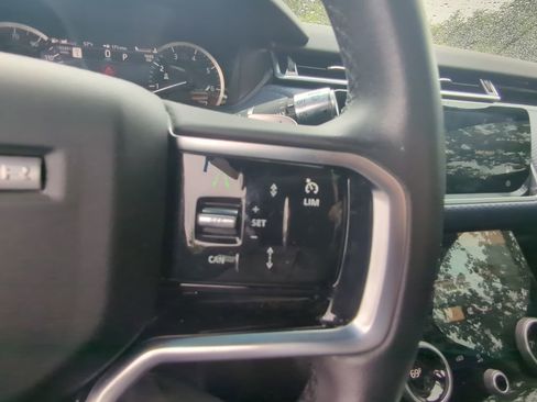 Used 2023 Land Rover Range Rover Velar R-Dynamic S AWD/4WD image 14
