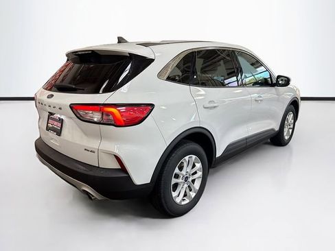 Used 2020 Ford Escape SE AWD/4WD image 6