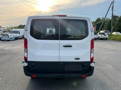 Used 2018 Ford Transit 250 148 Low Roof RWD image 6