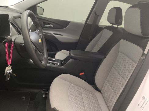 Used 2024 Chevrolet Equinox LS image 17