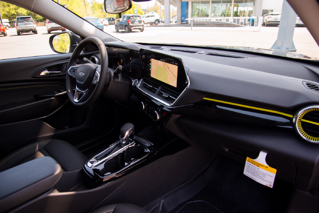 New 2026 Chevrolet Trax ACTIV w/ Driver Confidence Package FWD image 15