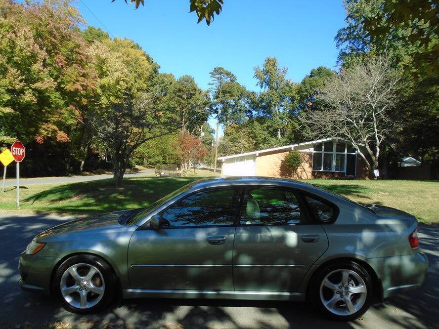 Used 2009 Subaru Legacy 2.5i Special Edition AWD/4WD image 8