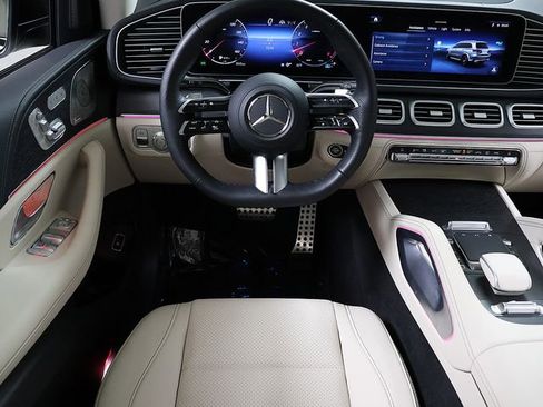 Certified 2026 Mercedes-Benz GLS 450 4MATIC image 16