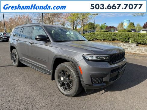 Used 2024 Jeep Grand Cherokee L Laredo image 1