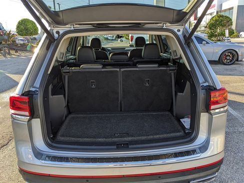 Certified 2023 Volkswagen Atlas SE image 14