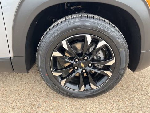 Used 2023 Chevrolet TrailBlazer LT image 8