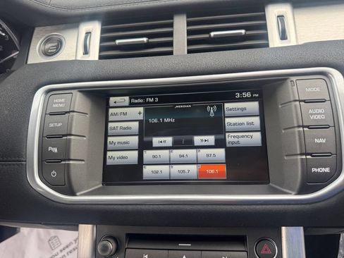 Used 2014 Land Rover Range Rover Evoque Pure Plus AWD/4WD image 20