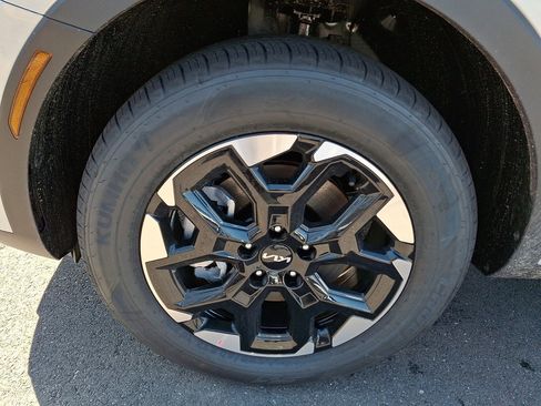 New 2026 Kia Sorento S AWD/4WD image 4