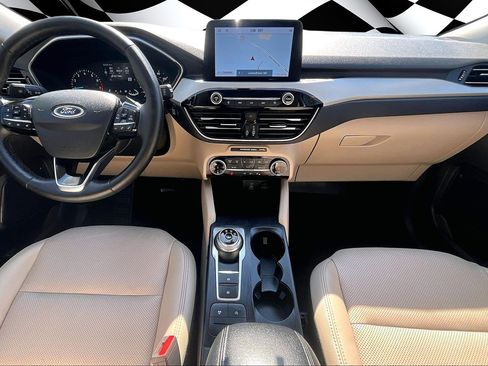 Certified 2022 Ford Escape SEL image 15