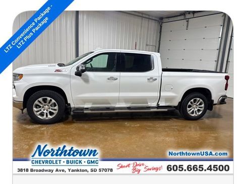 Used 2022 Chevrolet Silverado 1500 LTZ image 2