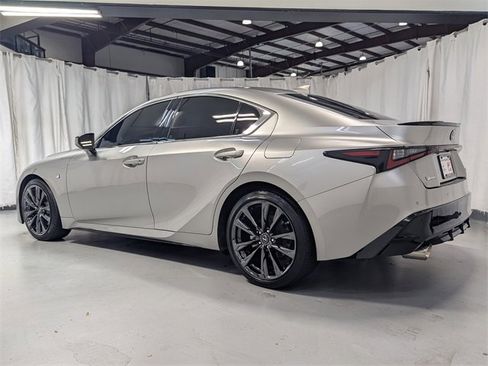 Used 2021 Lexus IS 350 F Sport image 4