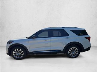 New 2026 Ford Explorer Platinum video 2