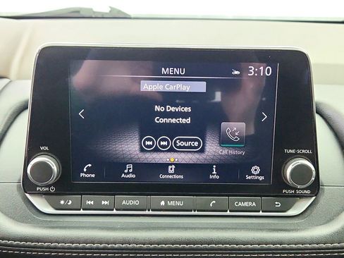 Used 2023 Nissan Rogue SV image 18