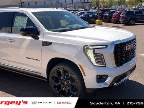 New 2026 GMC Yukon XL Denali w/ Denali Reserve Package AWD/4WD image 2