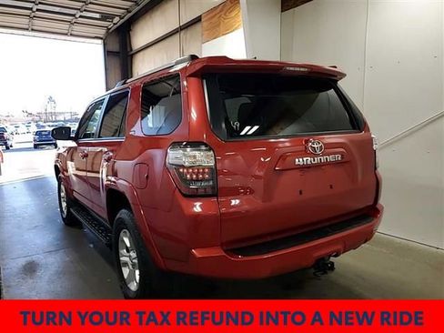 Used 2024 Toyota 4Runner SR5 image 16