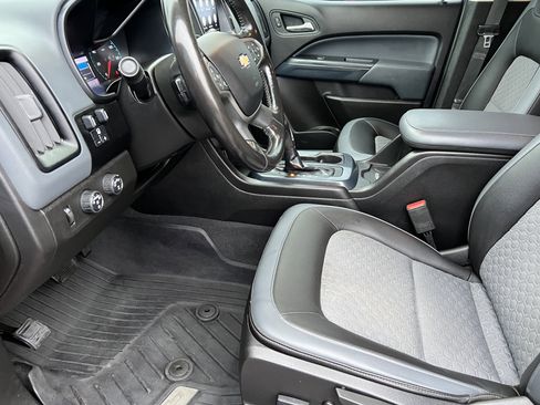 Used 2019 Chevrolet Colorado Z71 image 14