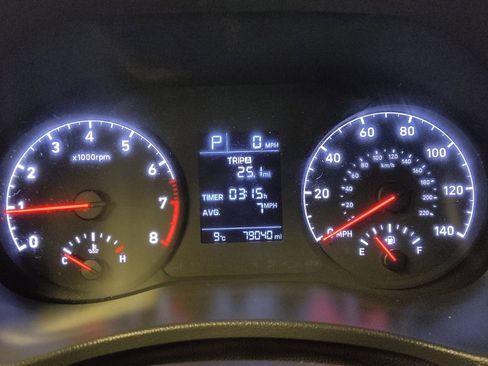 Used 2021 Hyundai Accent SE image 23