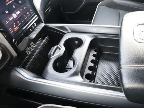 Used 2025 RAM 1500 Laramie image 16