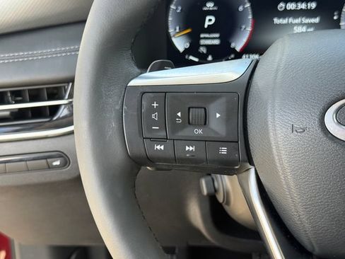 Used 2024 INFINITI QX60 Luxe FWD image 17