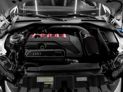 Used 2019 Audi TT RS w/ Technology Package image 47