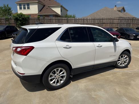 Used 2019 Chevrolet Equinox LT FWD image 9
