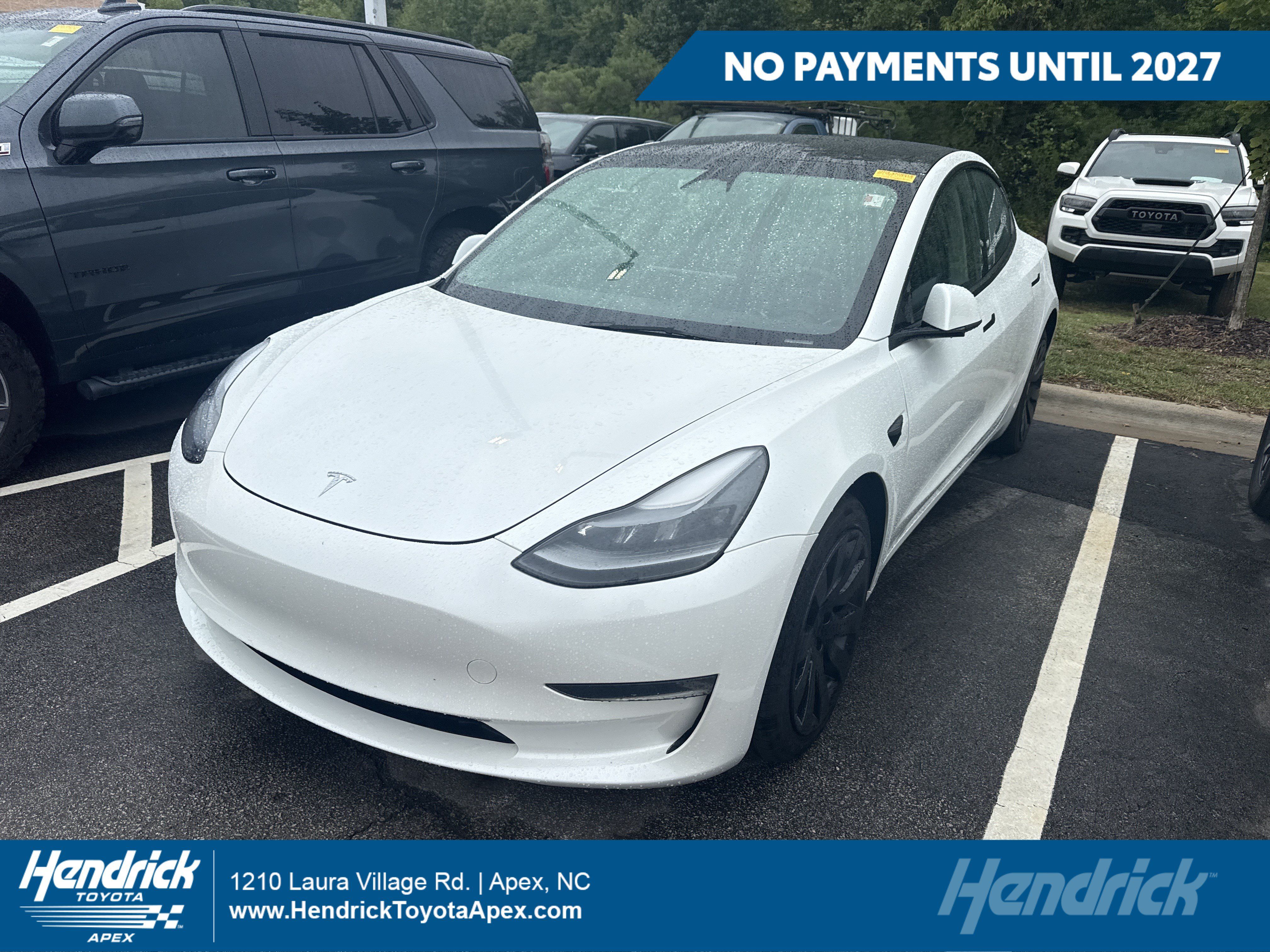 Used 2023 Tesla Model 3 Standard Range RWD image 1