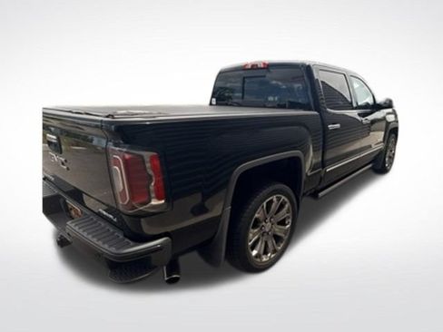 Used 2016 GMC Sierra 1500 Denali w/ Denali Ultimate Package AWD/4WD image 7