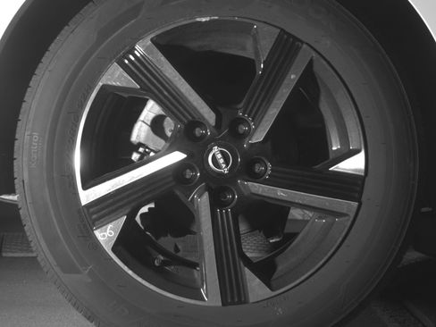 Used 2025 Nissan Sentra SV image 15